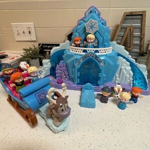 Disney frozen little people play set